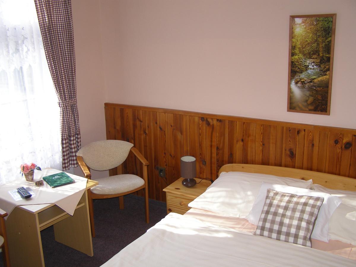 Hotel Garni Belveder Hřensko Eksteriør bilde