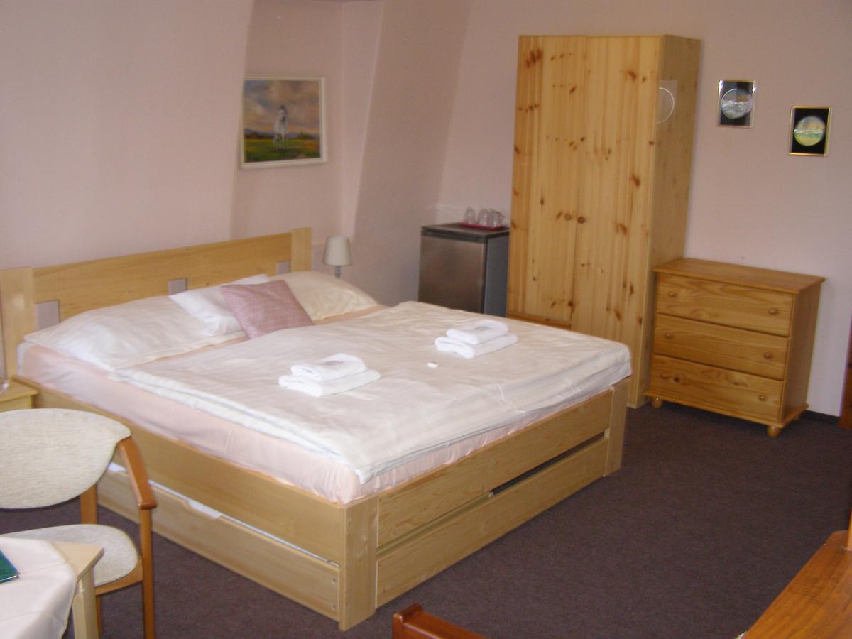 Hotel Garni Belveder Hřensko Eksteriør bilde